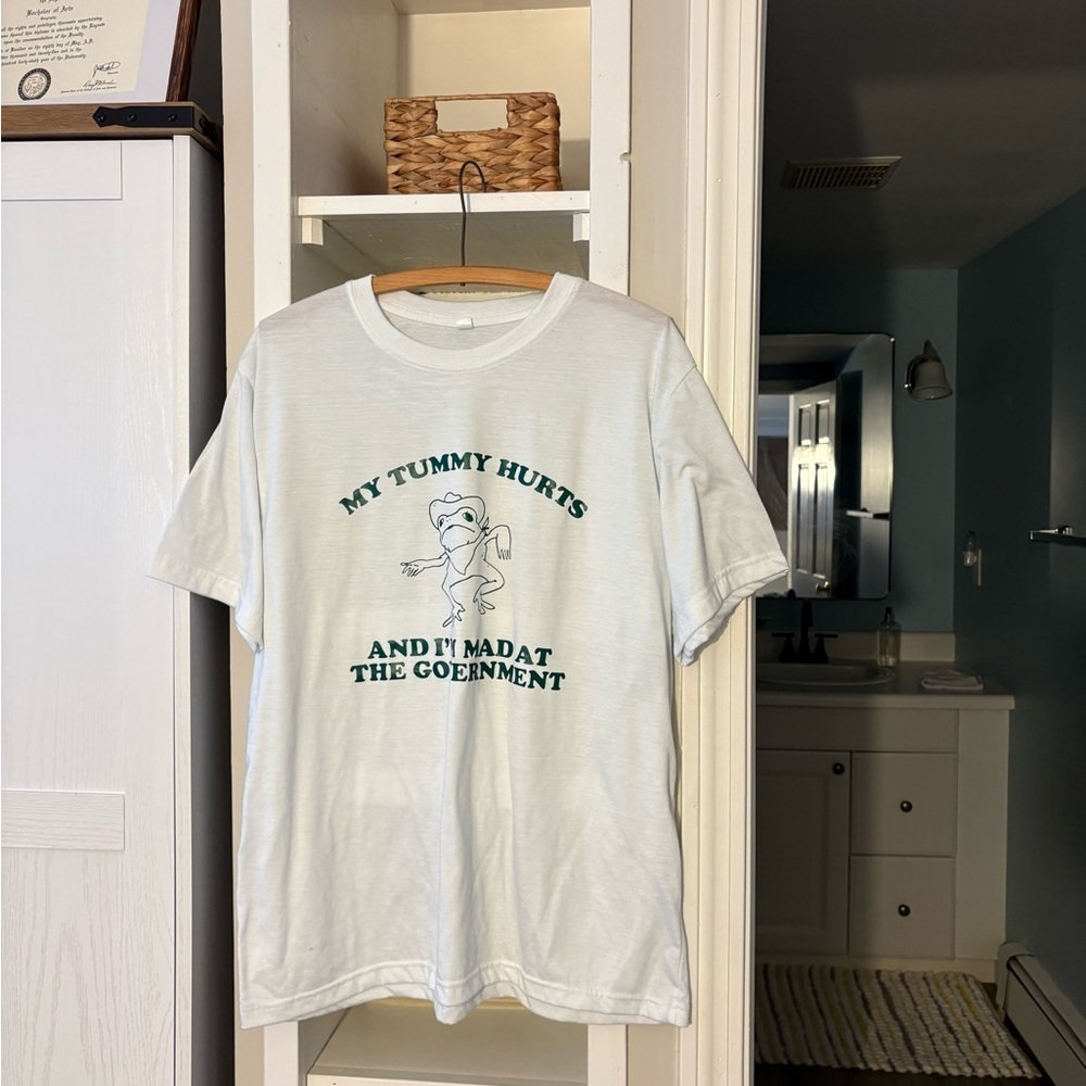 White Graphic T-Shirt with Frog Design